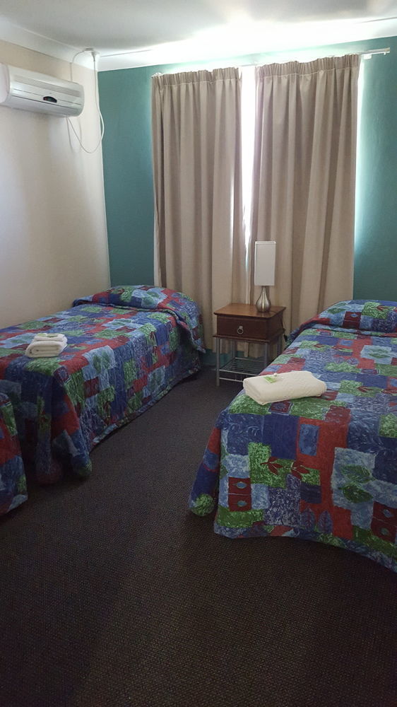 Almond Inn Tamworth Buitenkant foto