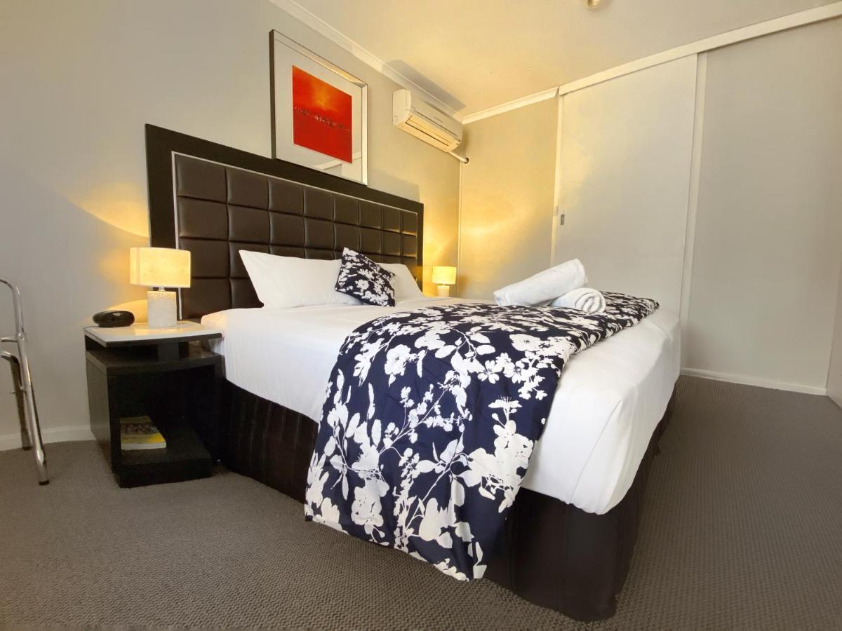 Almond Inn Tamworth Buitenkant foto